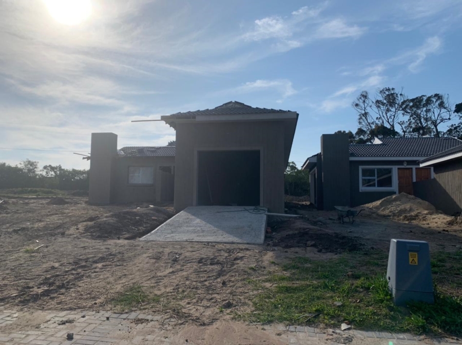 3 Bedroom Property for Sale in Kidds Beach Eastern Cape